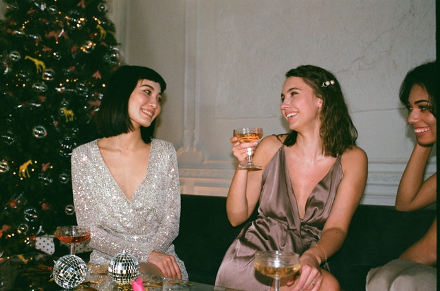 4(+1) Christmas Cocktails that you should not miss in 2021. vegan friendly Hangiexty remedy